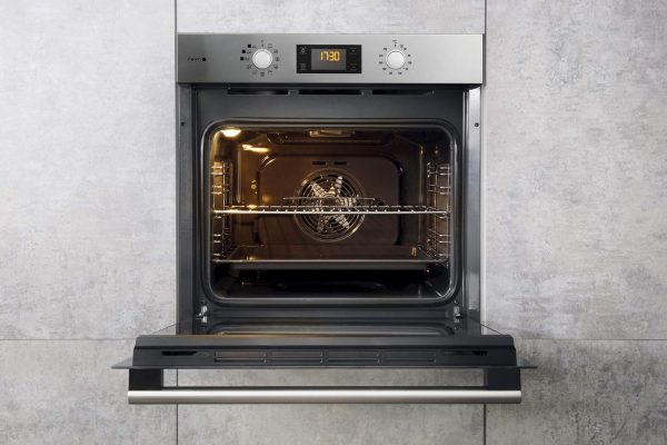 Bauknecht BAR2S K8 V2 IN Dampf-Backofen inklusive 2-fach Backauszug/A+/71 L Maxi-Garraum/Hei?luft/Gentle Steam mit Feuchtigkeitszugabe/Einfaches Reinigen mit SmartClean-Innenraum. Edelstahl – Bild 4