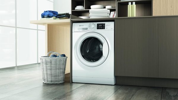 Bauknecht WT AO 86 43 N Waschtrockner /8/6 kg Waschen/Trocknen/Flecken 40?? / Dampf-Programm/Dynamic Inverter-Motor/Wolle-Programm/Nachlegefunktion/Kurz 30'/ AutoClean/Startzeitvorwahl – Bild 9