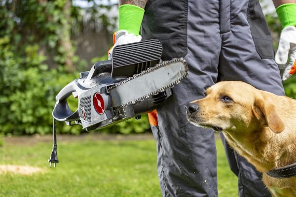IKRA Elektro Kettensäge KSE 2400-40. 2.400 Watt. inkl. 2 Ersatzketten. Schwarz. 23514120-AZ2 – Bild 7