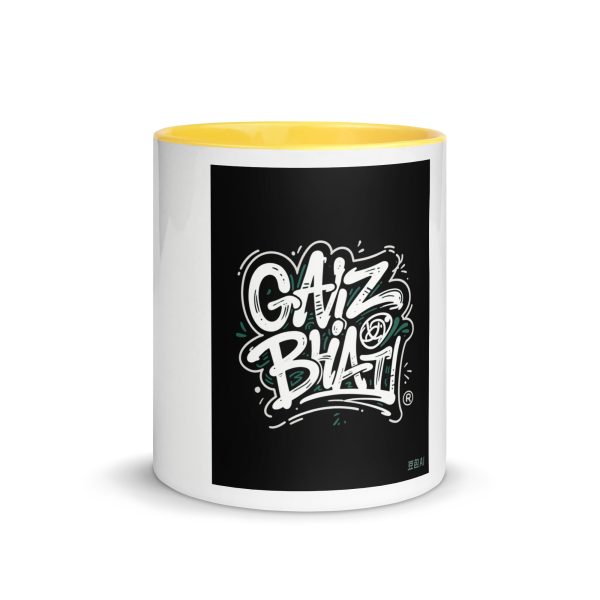 Tasse mit farbiger Innenseite